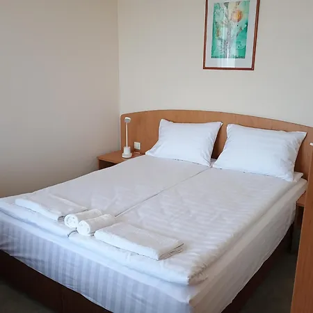 Hotel Trakata-sea View And Free Parking